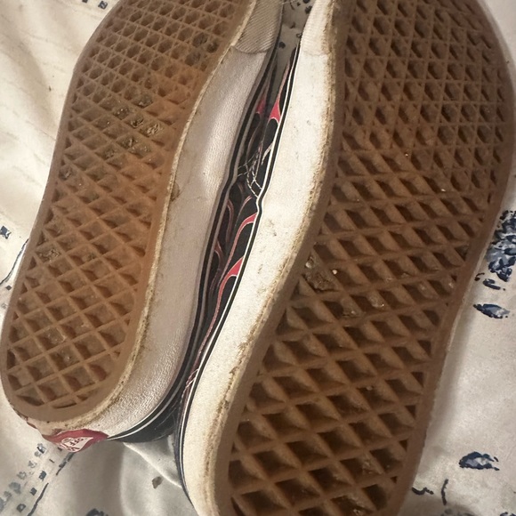 Vans - Picture 3 of 3